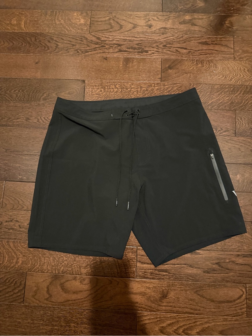 Vuori Infinity Board Shirts size 36